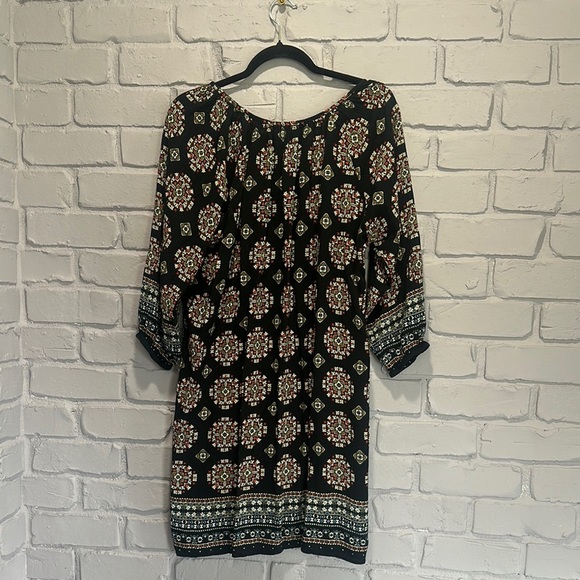 RD Style Black and Red Patterned Dress size L - Picture 4 of 4